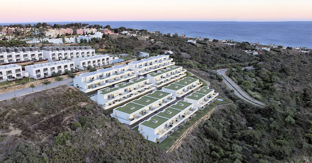 Manilva 2 & 3 bedroom apartments, in a special location, with large terraces and lovely sea views.